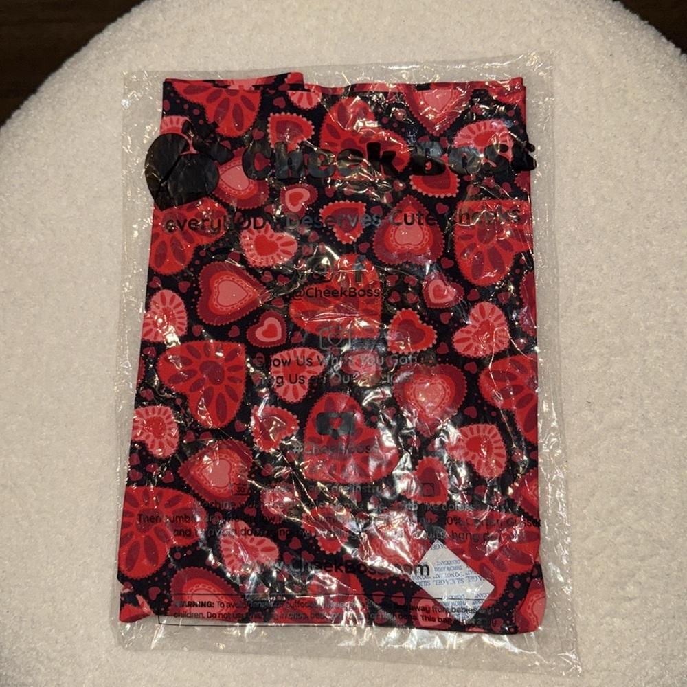 Cheek Boss Brief Size 2X Red Heart Pattern Nylon and Spandex Panty New - Picture 3 of 5